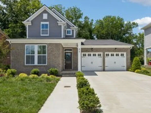 878 Nightingale Ave, Hendersonville, TN 37075