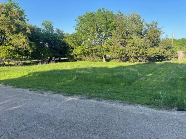 9 Donkey Ln, Morgans Pt Resort, TX 76513