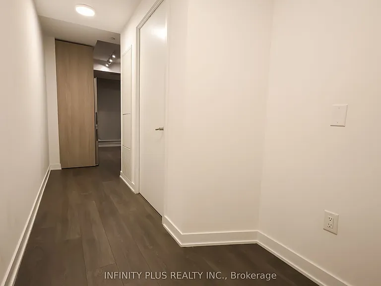 130 River St E #3006 — Photo 16