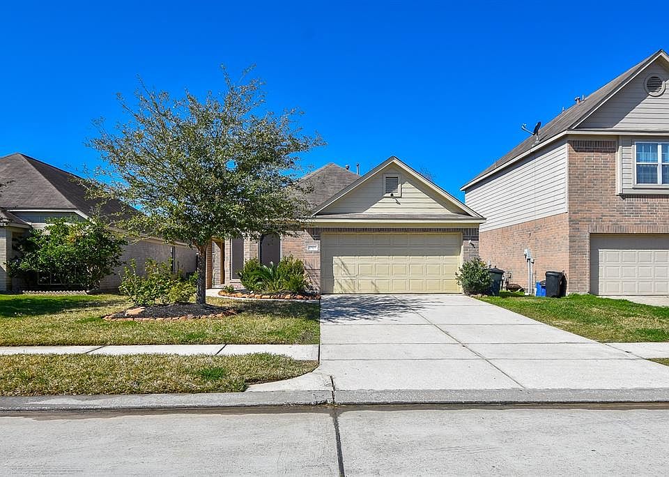 1st image of 17903 June Forest Dr