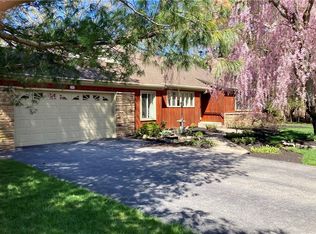 1 Elmdale Ave, Johnston, RI 02919