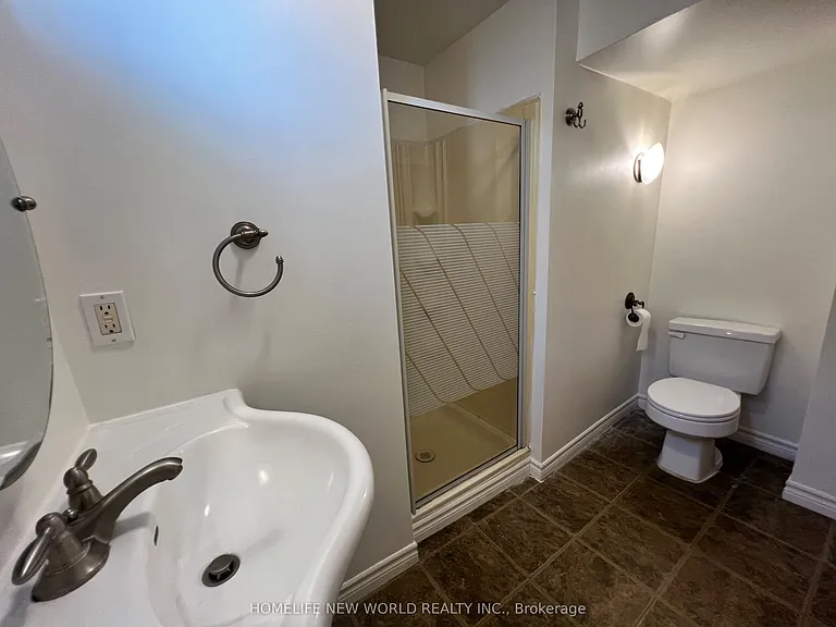 53 Aurora Heights Dr — Photo 11
