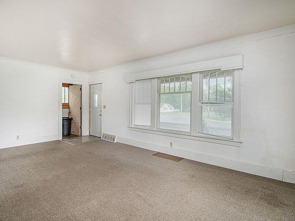 3rd image of 4223 N Westnedge Ave