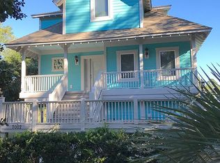 7002 E Yacht Dr, Oak Island, NC 28465