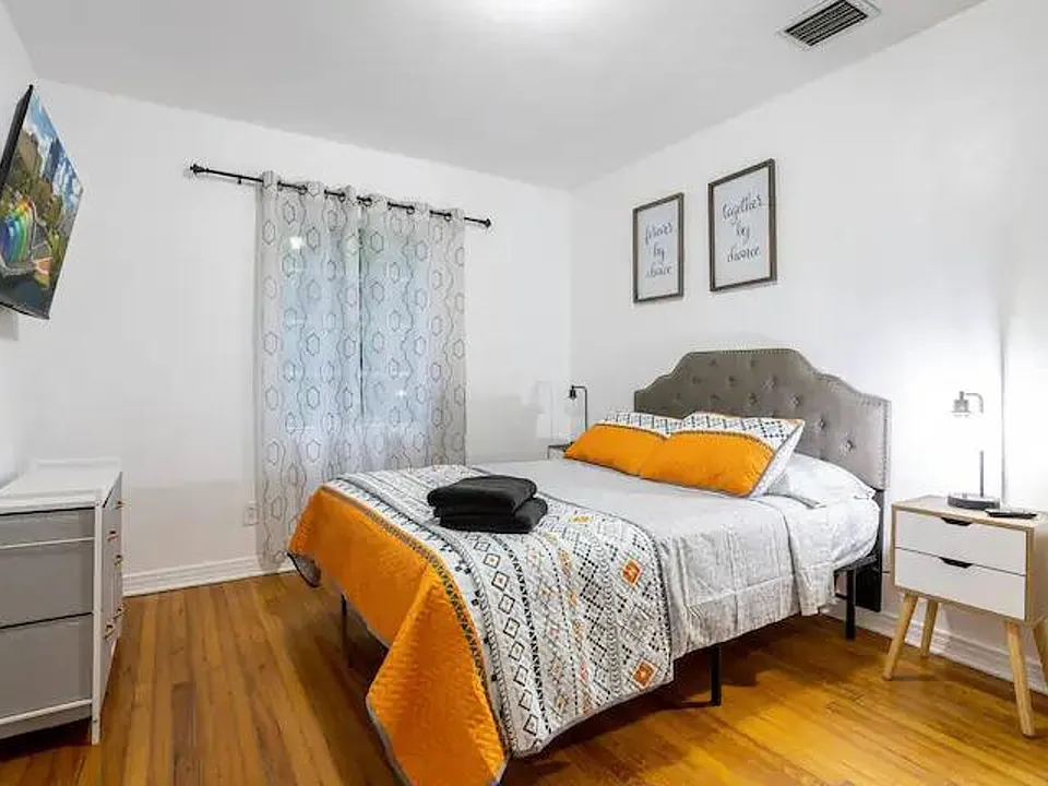 2014 Newman St #1