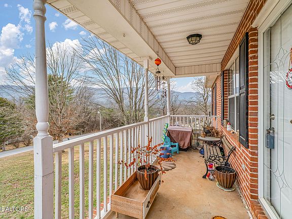 5th image of 3333 Mutton Hollow Rd