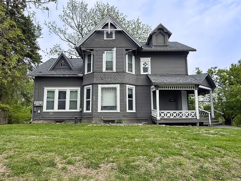 Listing photo
