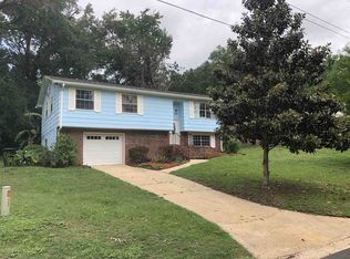 2748 Raintree Cir, Tallahassee, FL 32308