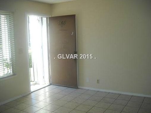 3rd image of 4146 Mississippi Ave #90