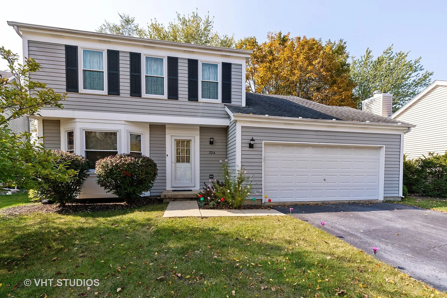 324 Richard Ct photo 1