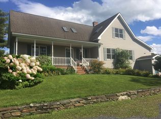 688 Maple Hill Rd, Plainfield, VT 05667