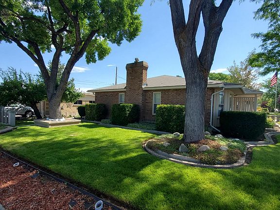 3rd image of 48 W Creek Dr
