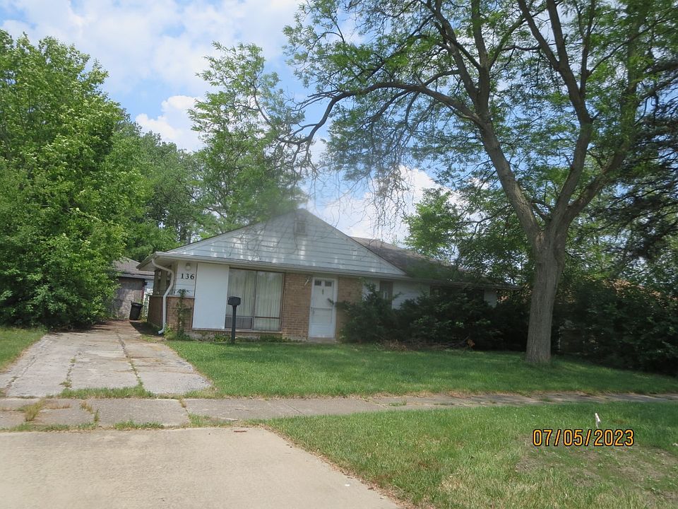 1st image of 136 Blackhawk Dr