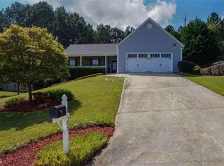 3187 Victoria Ridge Dr, Loganville, GA 30052