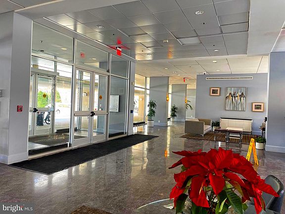 2nd image of 800 4th St SW APT N103