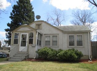 1354 3rd St E, Saint Paul, MN 55106