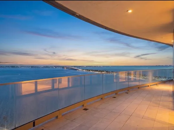 175 SE 25th Rd, Miami, FL