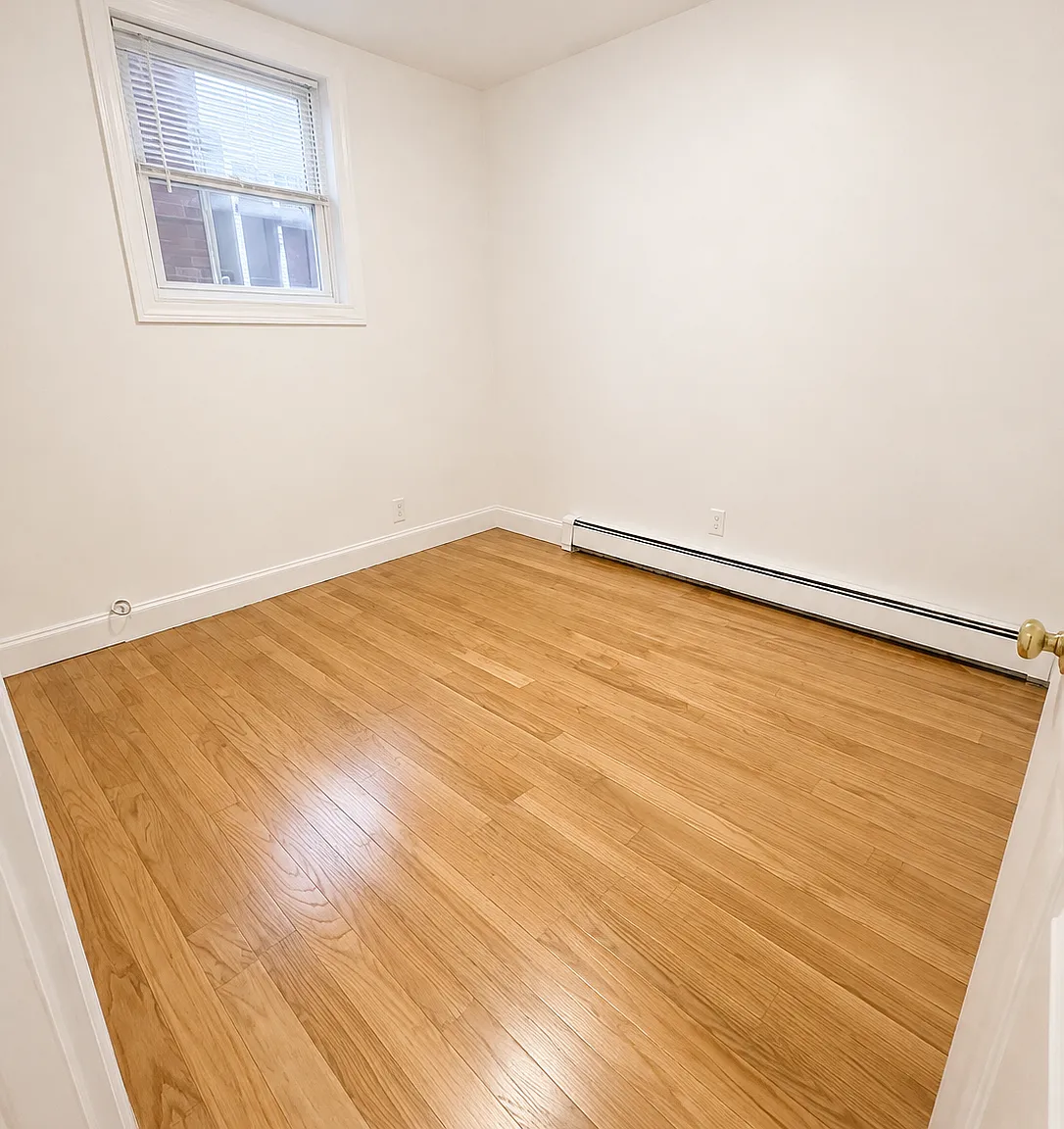 1 bed, $1,625 — Photo 4