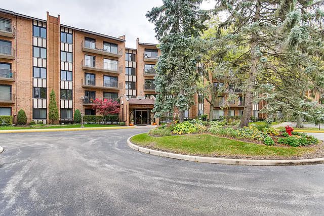 1st image of 601 Lake Hinsdale Dr APT 203