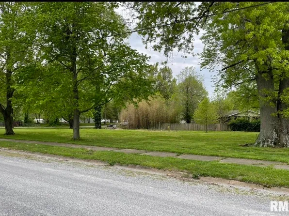 0 E Main St, Buckner, IL 62819