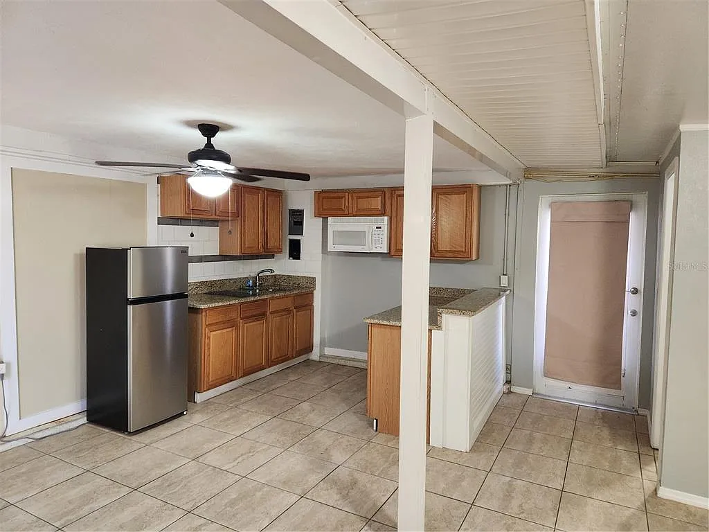 1 bed, 1.0 bath, 500 sqft, $1,250 — Photo 4