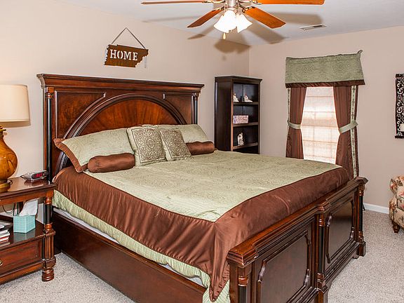 4th image of 3432 Island Bay Way