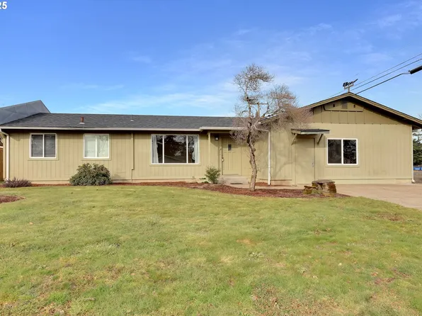 560 Hayden Bridge Way, Springfield, OR 97477
