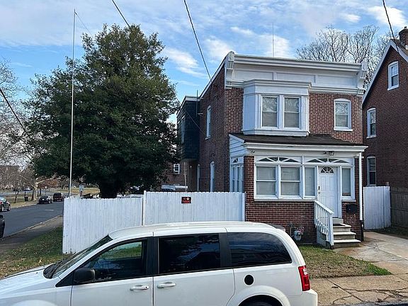 3rd image of 2210 N Church St