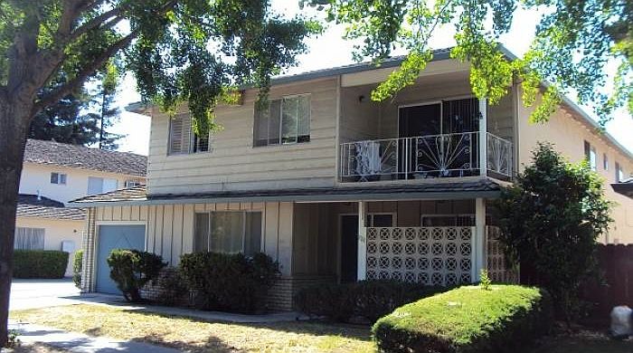 1st image of 1526 Stokes St APT 3