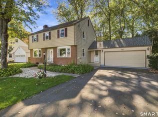 24 Stoneham Drive, West Hartford, CT 06117