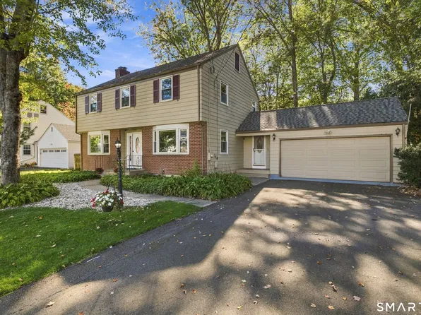 24 Stoneham Drive, West Hartford, CT 06117