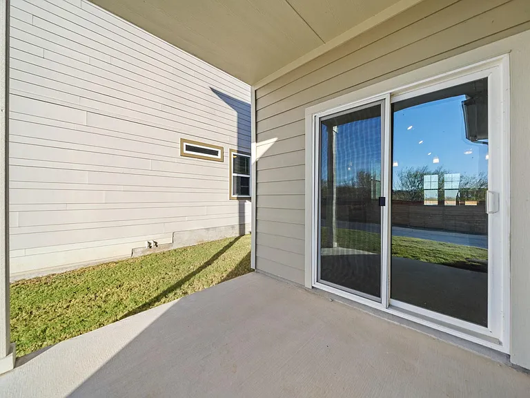 217 Pinnacle Ln — Photo 33