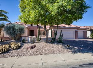 17890 N Saddle Ridge Dr, Surprise, AZ 85374