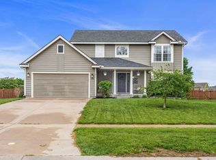 7718 SW 26th St, Topeka, KS 66614