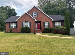 9931 Grant St, Lanham, MD 20706