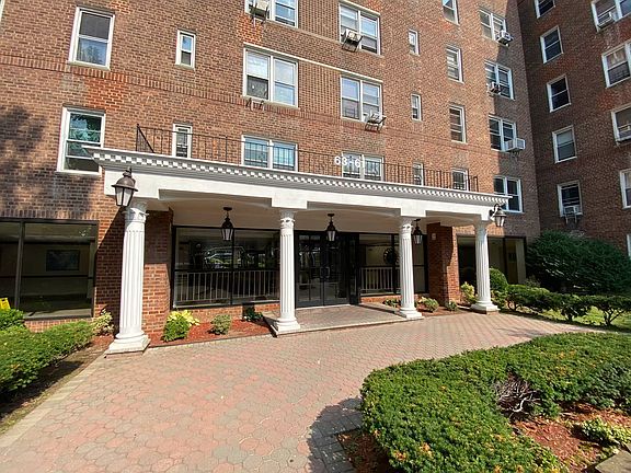 3rd image of 63-61 Yellowstone Blvd #1N
