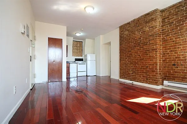 Rented by Next Door Realty NYC | media 5
