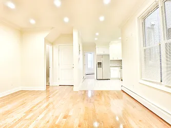 Rented by MAC Realty NY