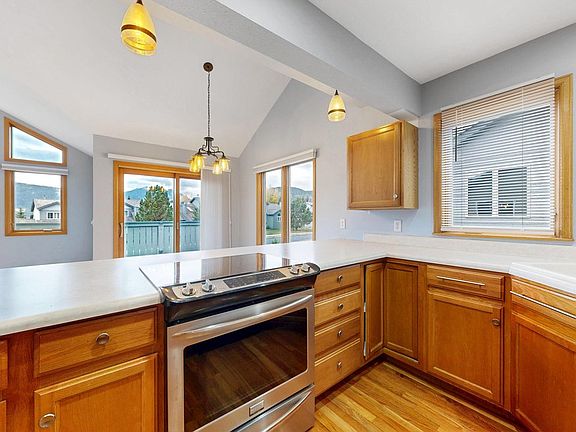 3rd image of 1555 Raven Cir #C