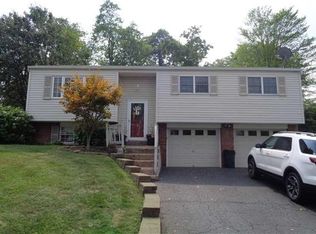 108 Newgate Dr, Monaca, PA