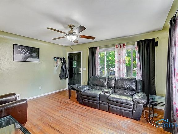 5th image of 50 W Capistrano Ave