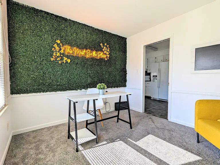 8822 Nottoway Dr — Photo 4