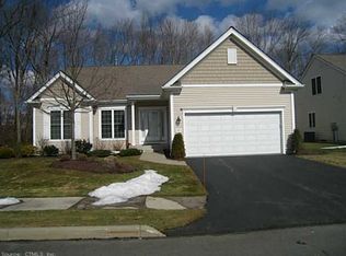 131 Country Club Dr, Oxford, CT 06478