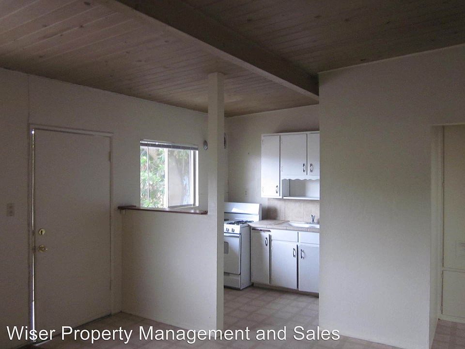 2nd image of 505 W Chestnut Ave APT H