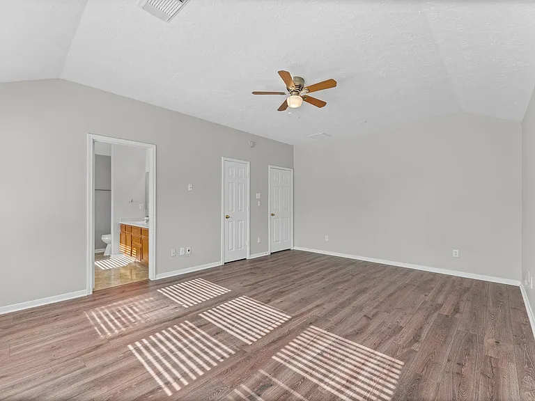 21218 Rezanof Rd — Photo 10