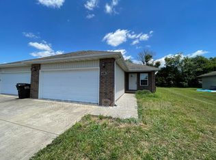 1964 S Bryson Cir, Springfield, MO 65807
