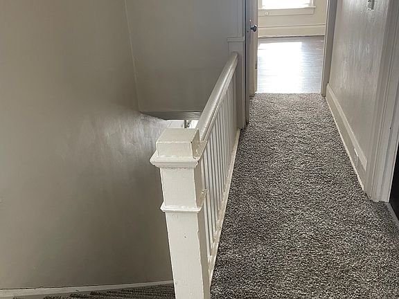 5th image of 334 Robbins Ave