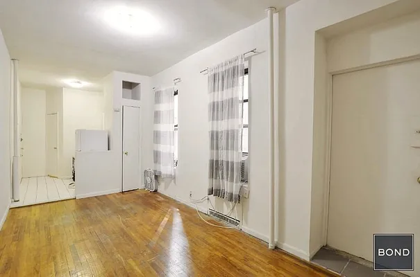 Rented by Bond New York | media 2