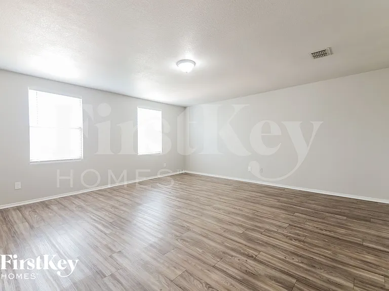 11036 Rankin Dr — Photo 11