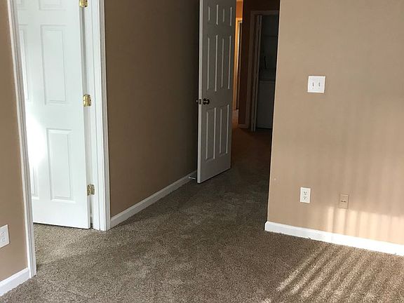 4th image of 2310 Coach Way